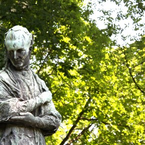 Kirjallinen Oslo – Camilla Colletten&nbsp;patsas