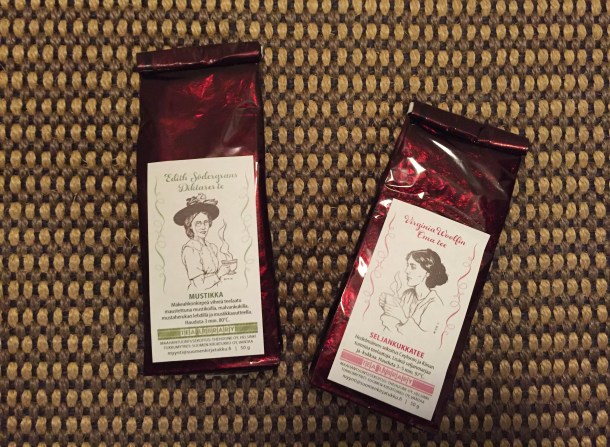 Edith Södergrans diktares te ja Virginia Woolfin Oma tee. Kuva: Reeta / Les! Lue!