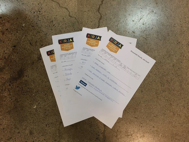 Kirjabloggareiden kirjoittamia lukuvinkkejä. Kuva: Reeta / Les! Lue!